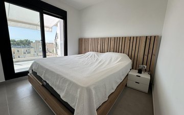 Property slide 21