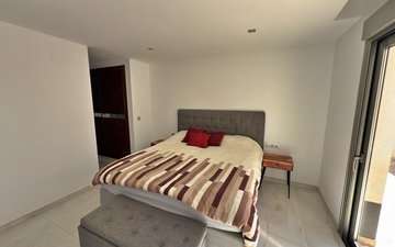 Property slide 20