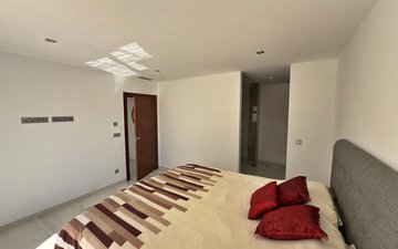Property slide 21