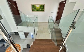 Property slide 39