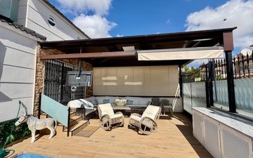 Property slide 44