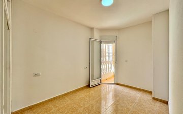 Property slide 21