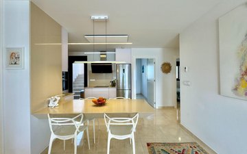 Property slide 22