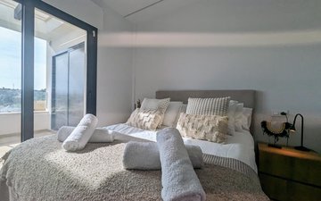 Property slide 14