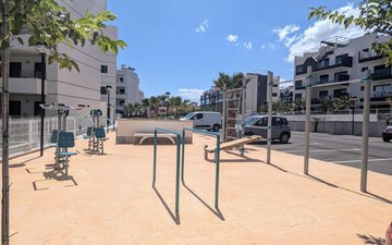 Property slide 39