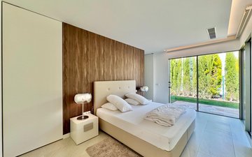 Property slide 27