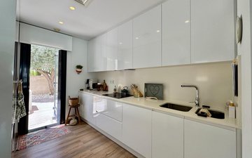 Property slide 34