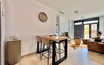 Property slide 15