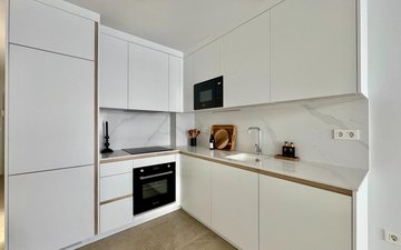 Property slide 17