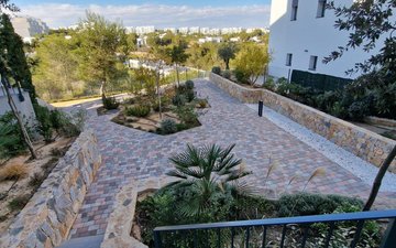 Property slide 18