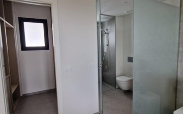 Property slide 35