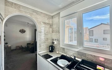 Property slide 14