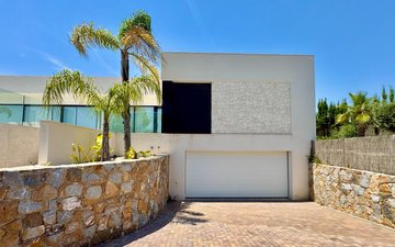 Property slide 10