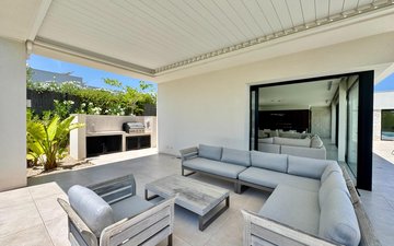 Property slide 8