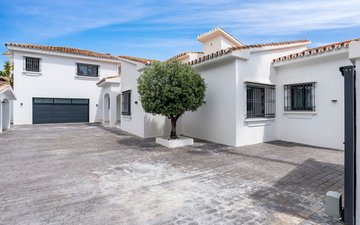 Property slide 14