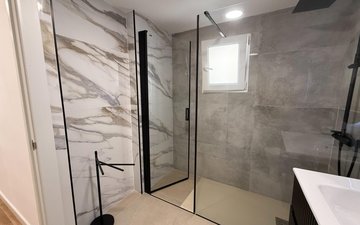 Property slide 17