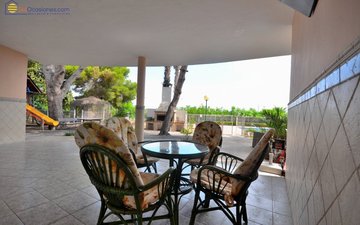 Property slide 19