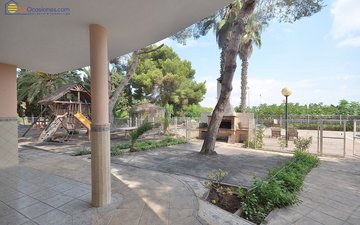 Property slide 20