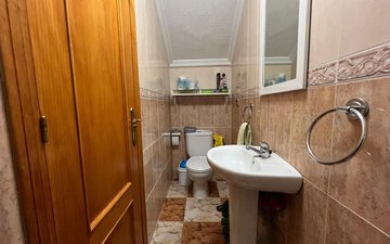 Property slide 21