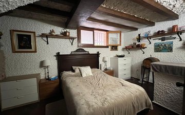 Property slide 36