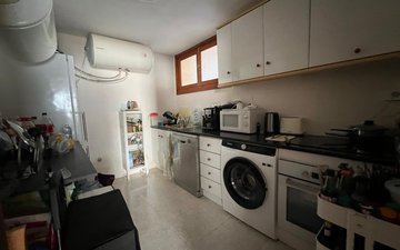 Property slide 44