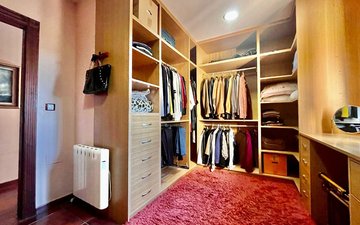 Property slide 35