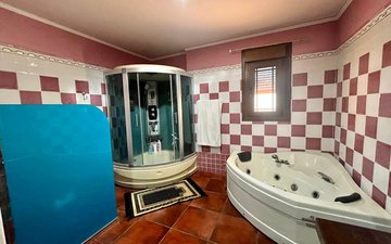 Property slide 37
