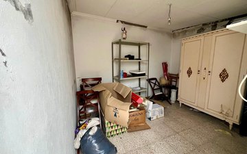 Property slide 15