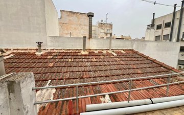 Property slide 18