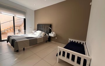 Property slide 21