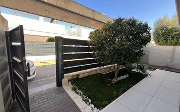 Property slide 7