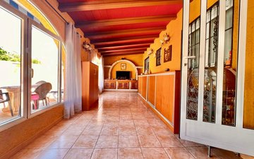 Property slide 20