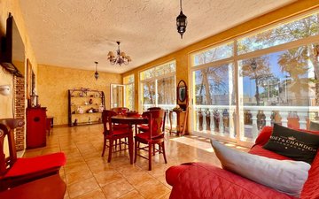 Property slide 25