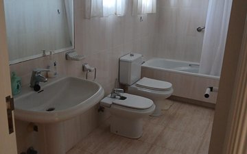 Property slide 40