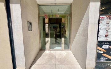 Property slide 25