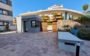 Property slide 32