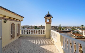 Property slide 17