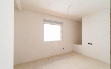 Property slide 44