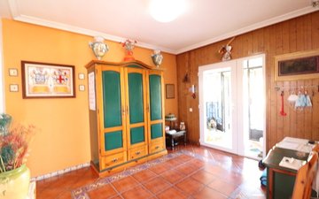 Property slide 22