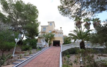 Property slide 34