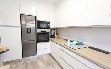 Property slide 24