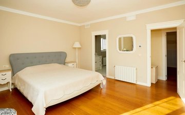 Property slide 22