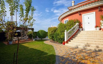 Property slide 40