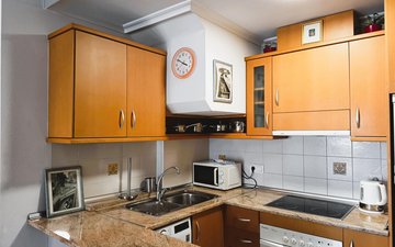 Property slide 10