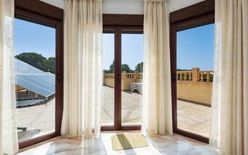 Property slide 20