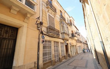 Property slide 8