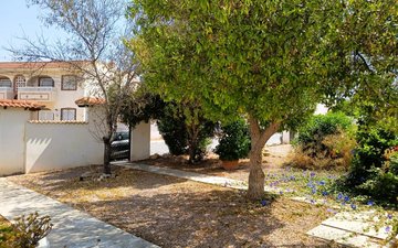 Property slide 27