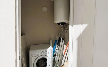Property slide 24