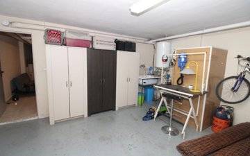 Property slide 34