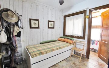 Property slide 14